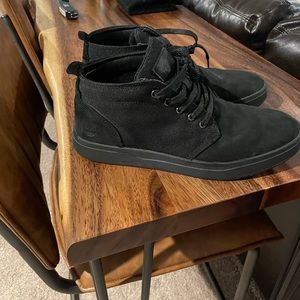 Size 9 timberland boots